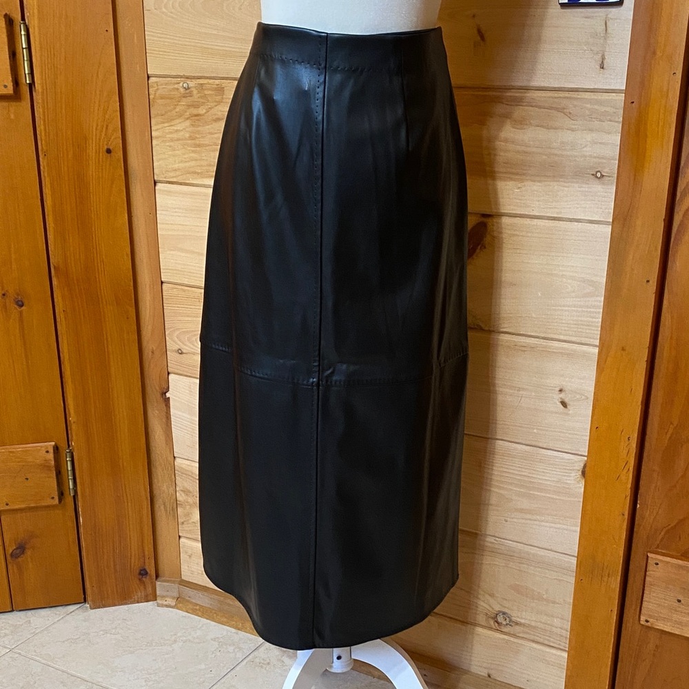Trendy, buttery soft Black Vegan Leather Skirt, NWT!